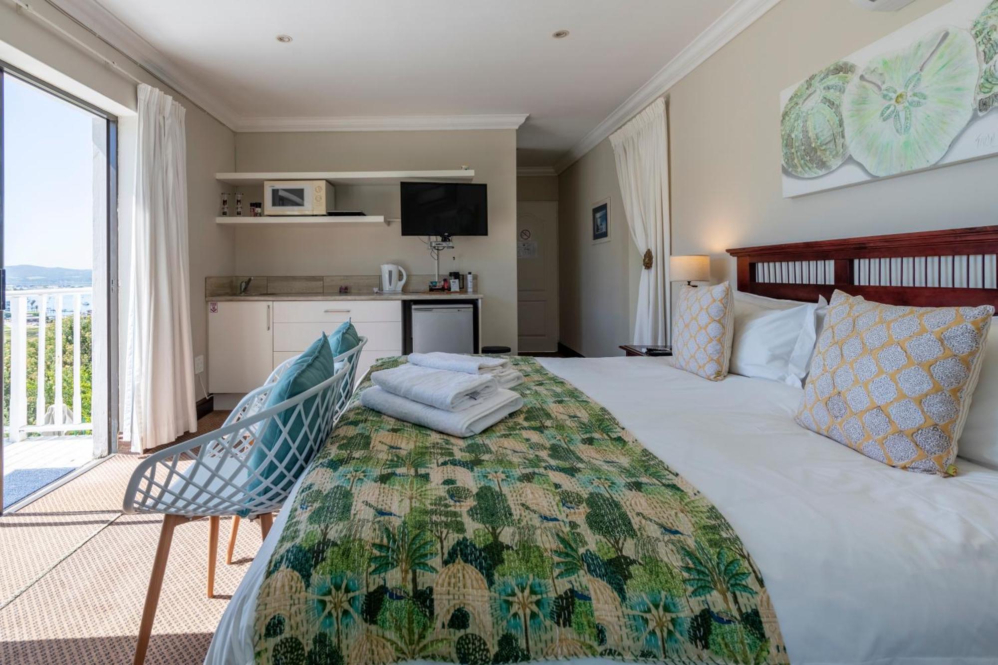 6 On Protea Bed & Breakfast Knysna Dış mekan fotoğraf